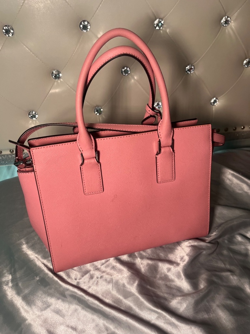 Handbag - Picture 2 of 2